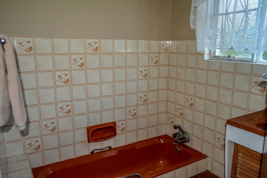 5 Bedroom Property for Sale in Klawer Western Cape